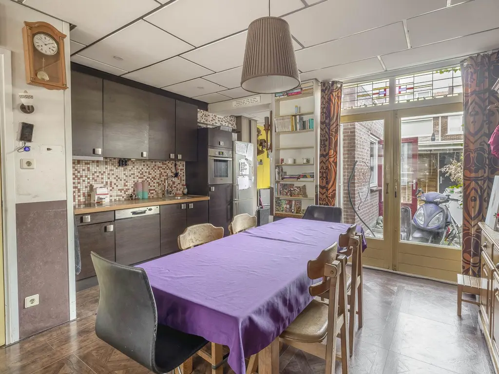 Valeriusstraat 24, DORDRECHT