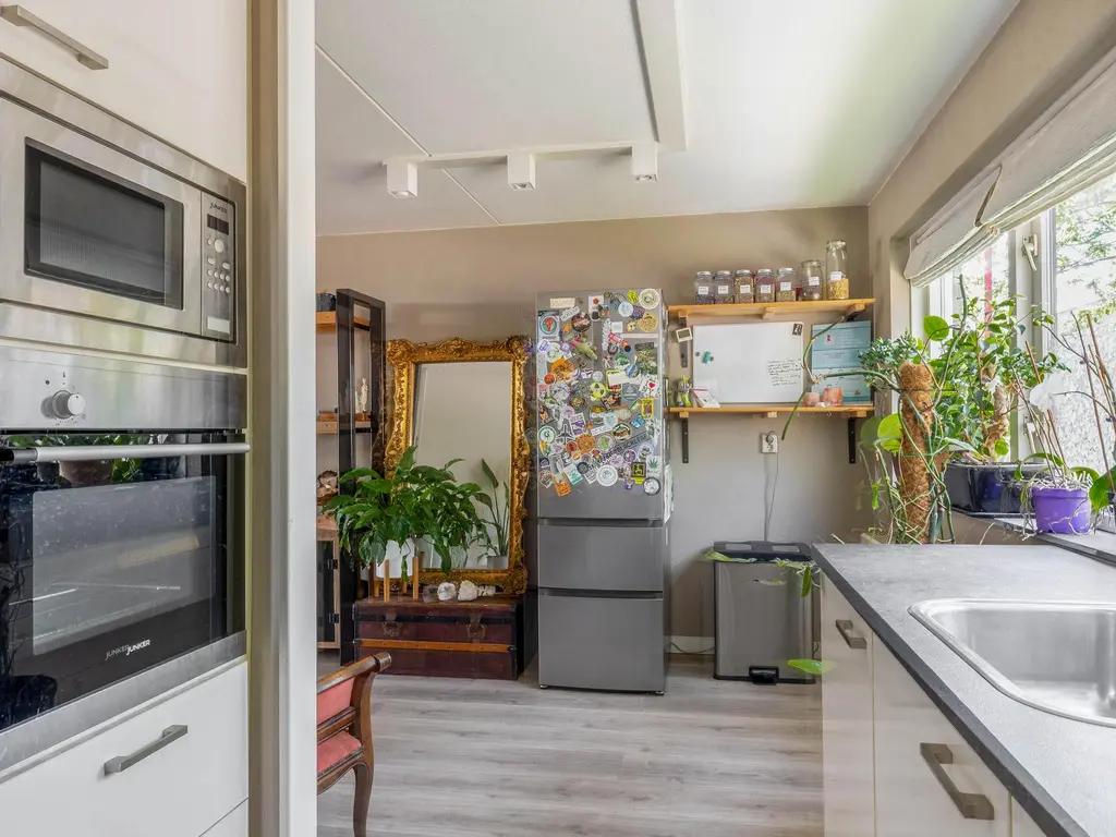 Annie M.G. Schmidtstraat 11, OUD-BEIJERLAND