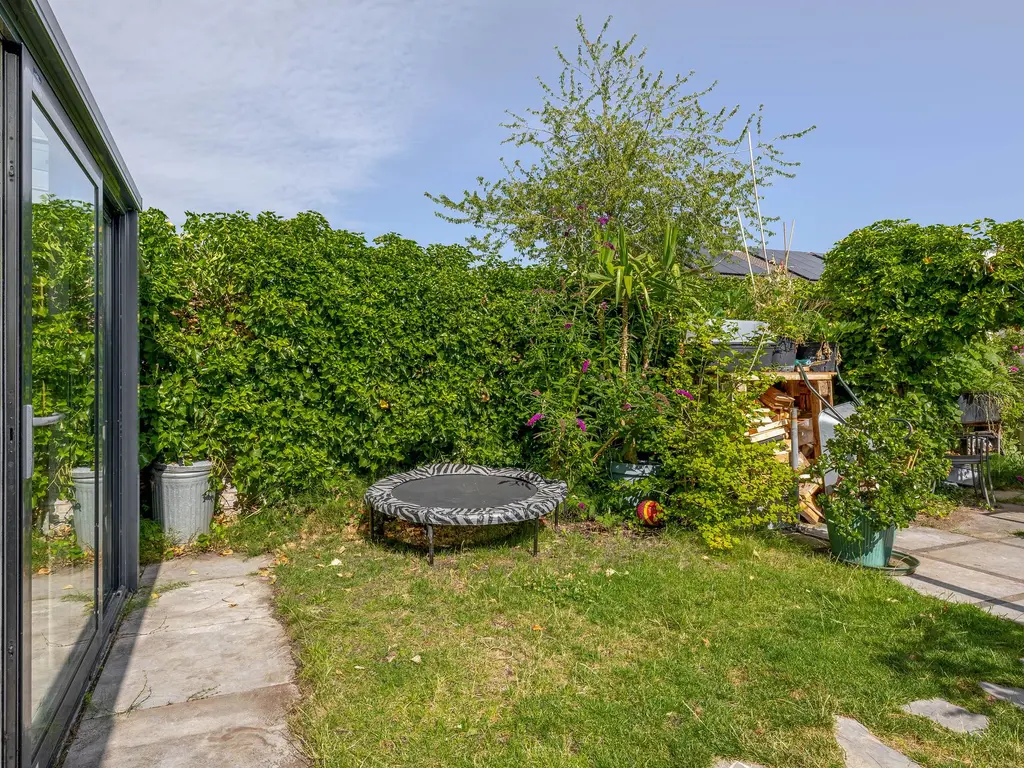 Annie M.G. Schmidtstraat 11, OUD-BEIJERLAND