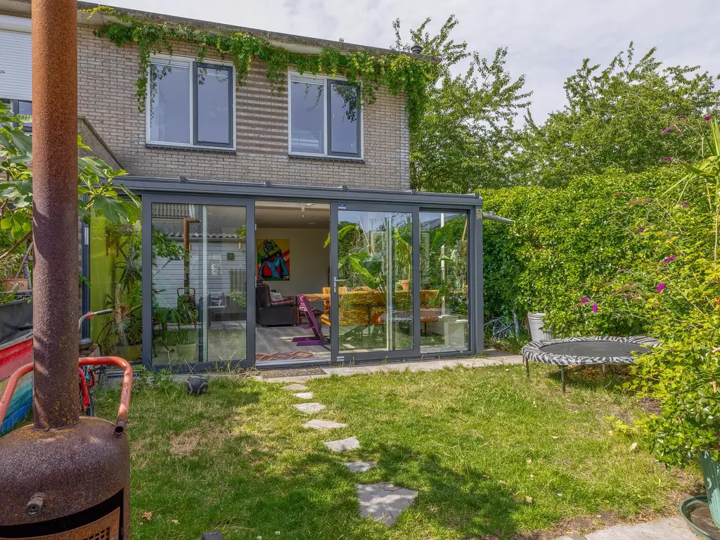 Annie M.G. Schmidtstraat 11, OUD-BEIJERLAND