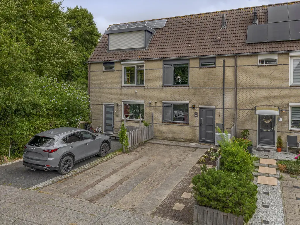Stuurboord 30, ROZENBURG