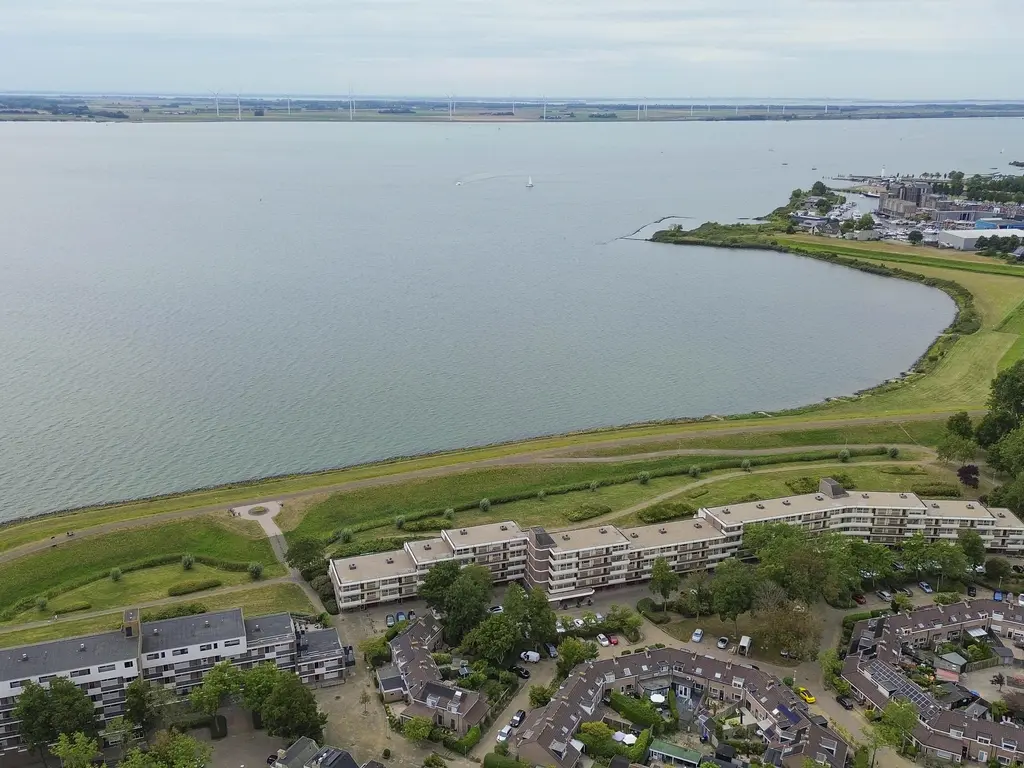 Zeegat 76, HELLEVOETSLUIS