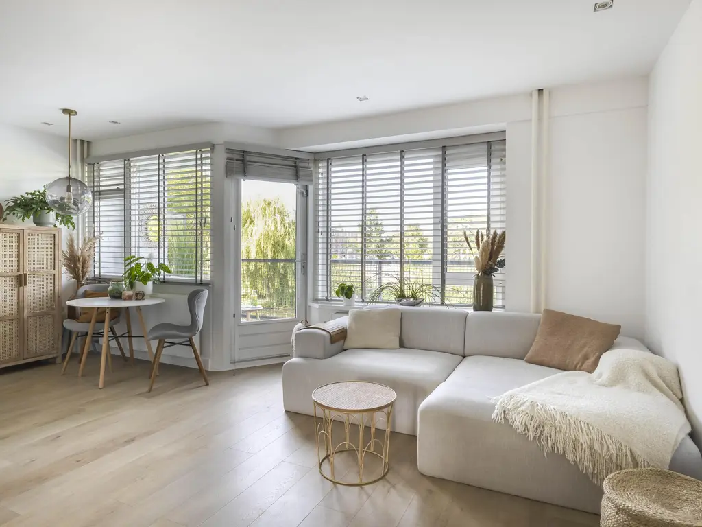 Suze Groeneweglaan 25, ROTTERDAM