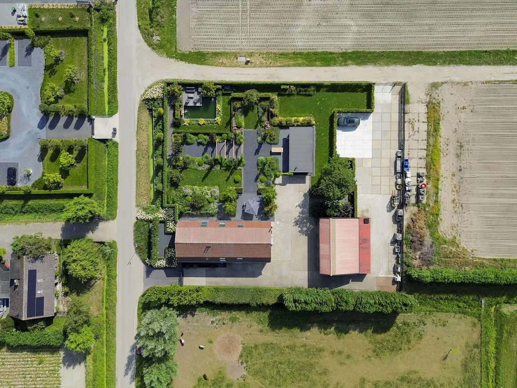 1e Kruisweg 28, OUD-BEIJERLAND