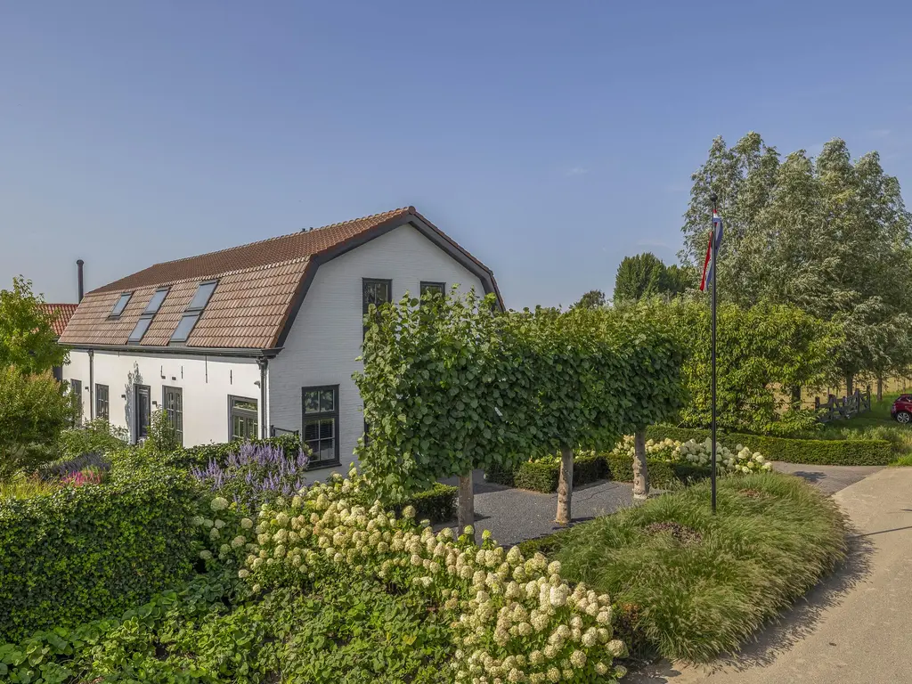 1e Kruisweg 28, OUD-BEIJERLAND