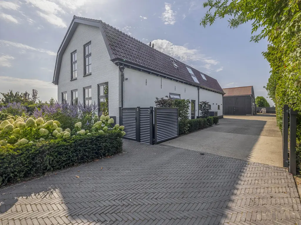 1e Kruisweg 28, OUD-BEIJERLAND