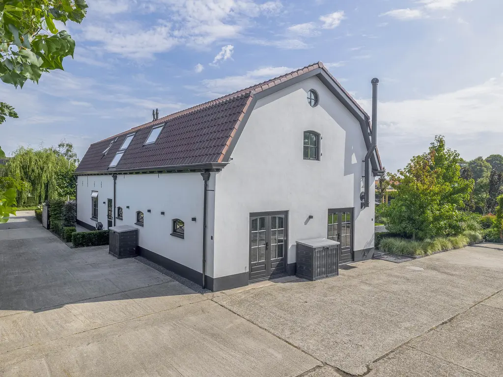 1e Kruisweg 28, OUD-BEIJERLAND