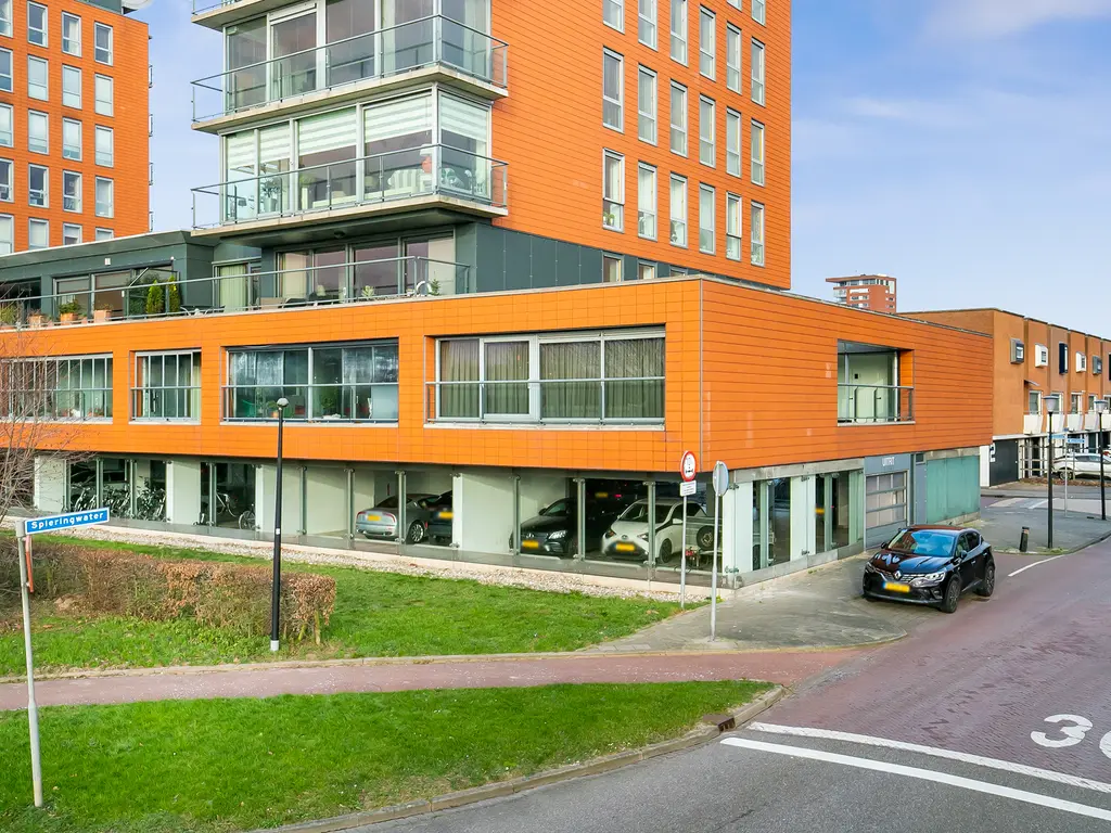 Steekkant 167, BARENDRECHT