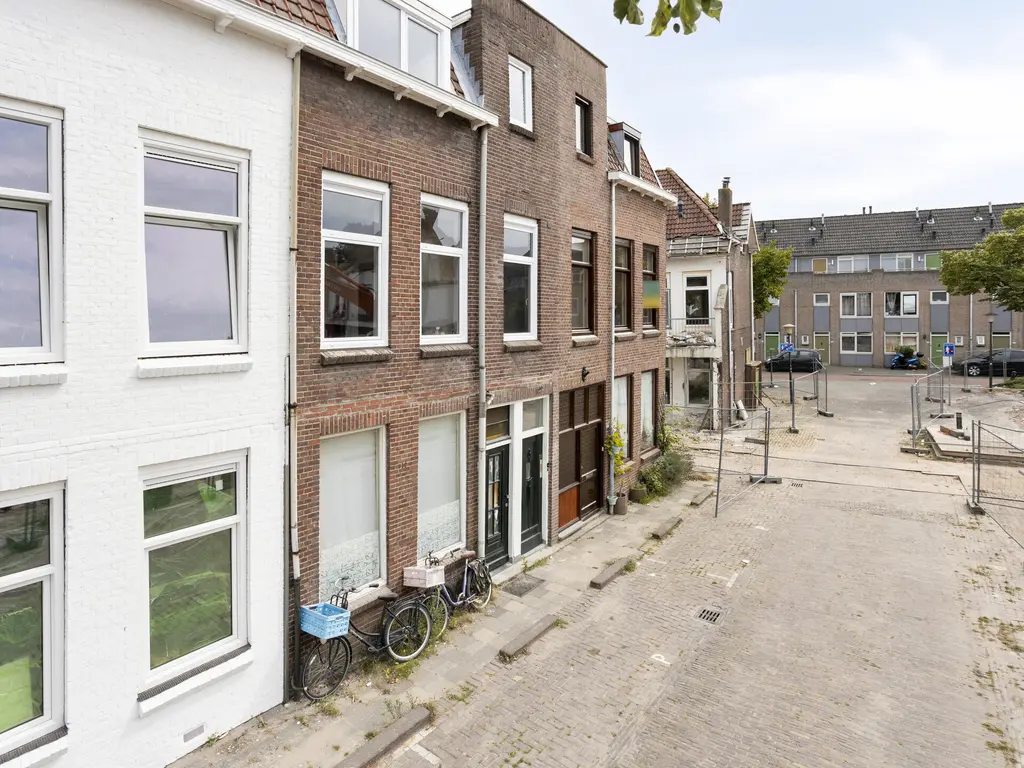 Willem Barendszoonstraat 21, VLAARDINGEN