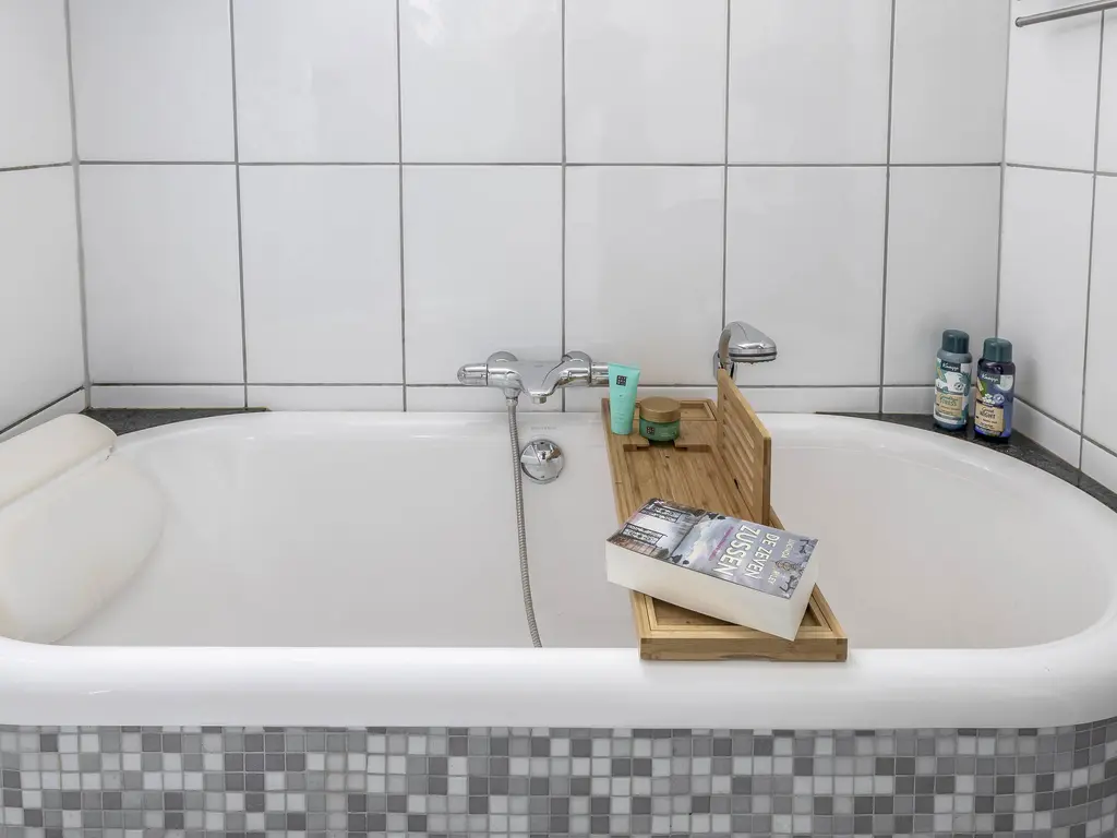 Christinalaan 21, ZWARTEWAAL