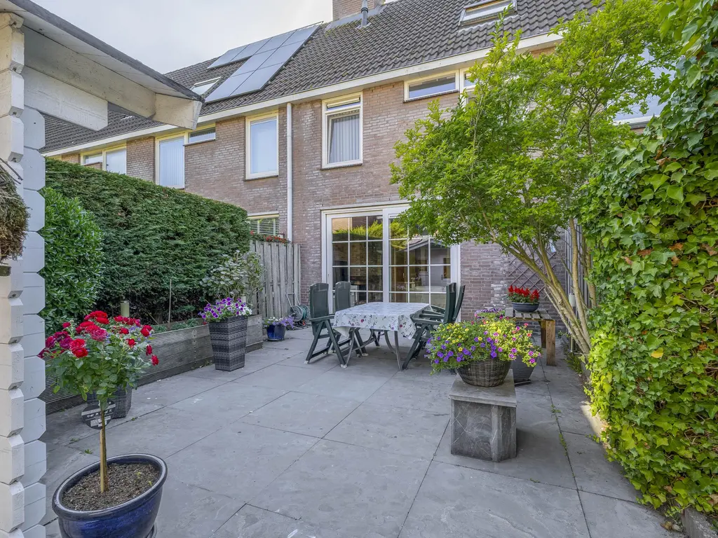 Heepvoorde 10, SPIJKENISSE