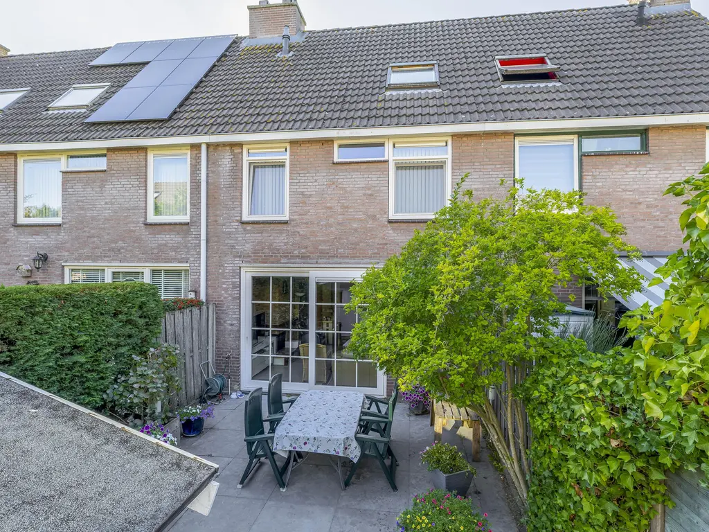 Heepvoorde 10, SPIJKENISSE