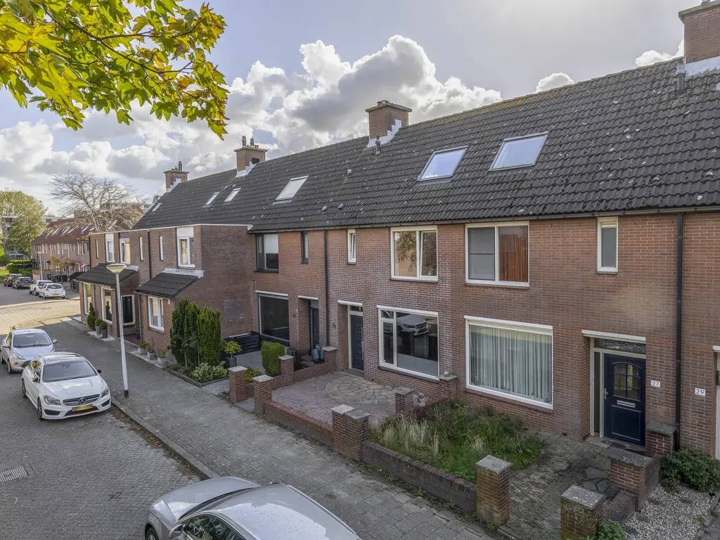 Anker 25, HELLEVOETSLUIS