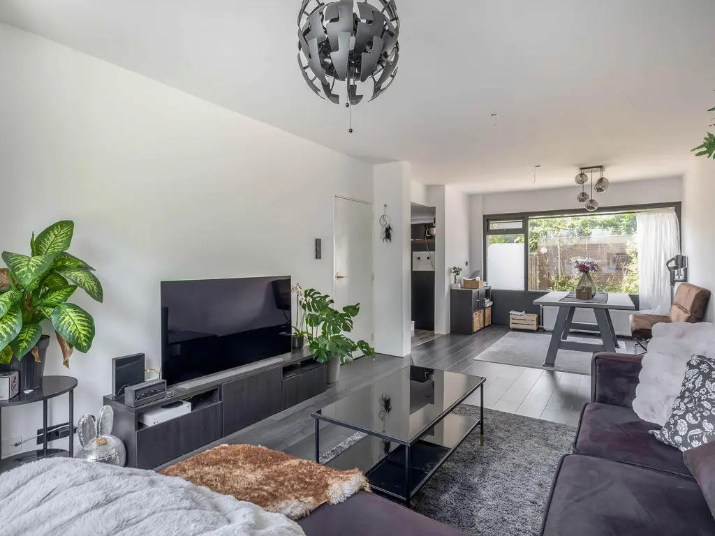 Beukenlaan 14, SPIJKENISSE