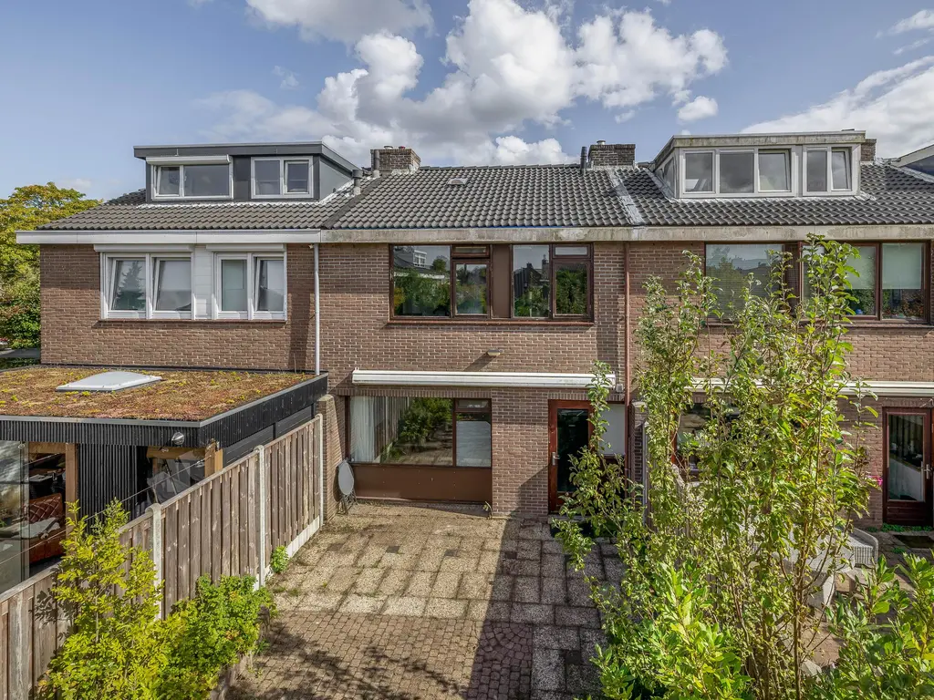 Beukenlaan 14, SPIJKENISSE
