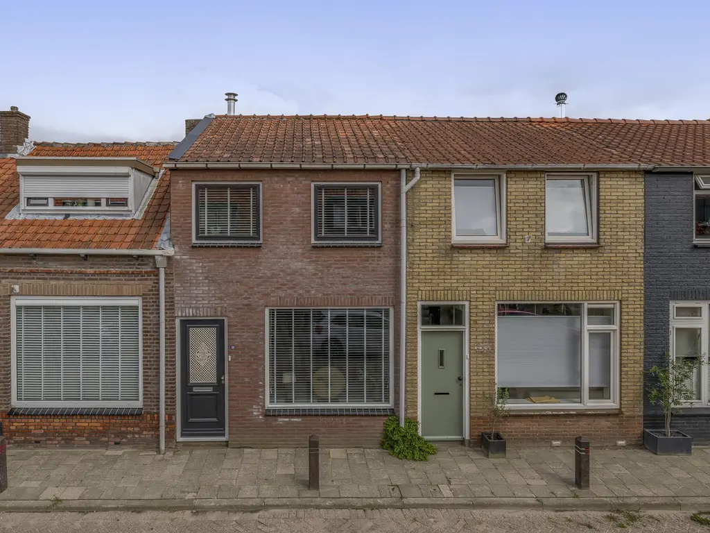 Prins Bernhardstraat 121, OUD-BEIJERLAND
