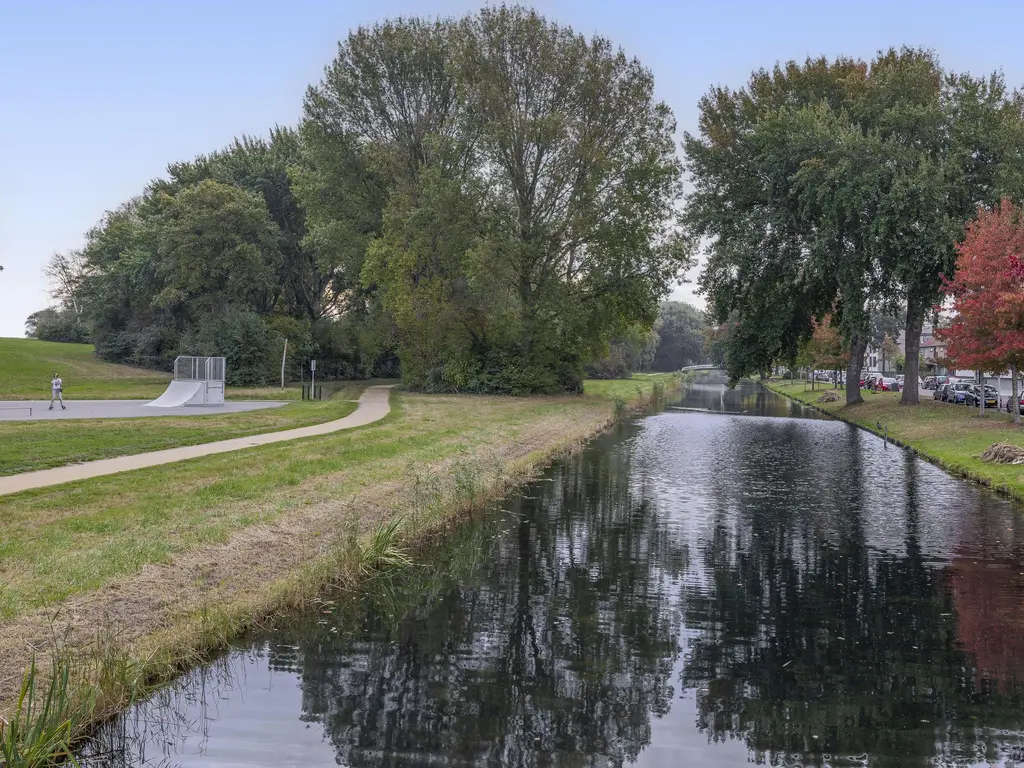 Dahliastraat 5, Rozenburg