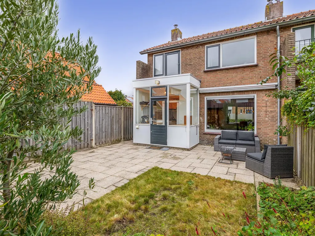 Trompstraat 4, ROZENBURG