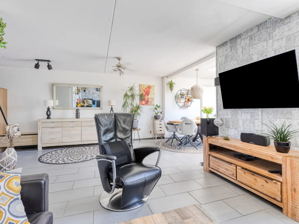 Maria Kleine-Gartmanstraat 36, SPIJKENISSE