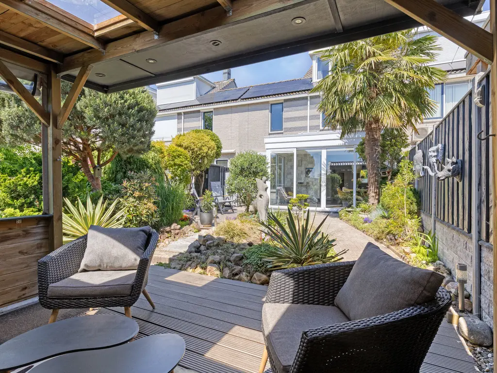 Maria Kleine-Gartmanstraat 36, SPIJKENISSE