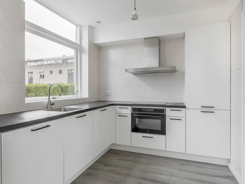 Jan van Galenstraat 2, SPIJKENISSE