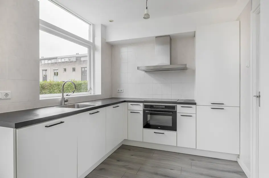 Jan van Galenstraat 2