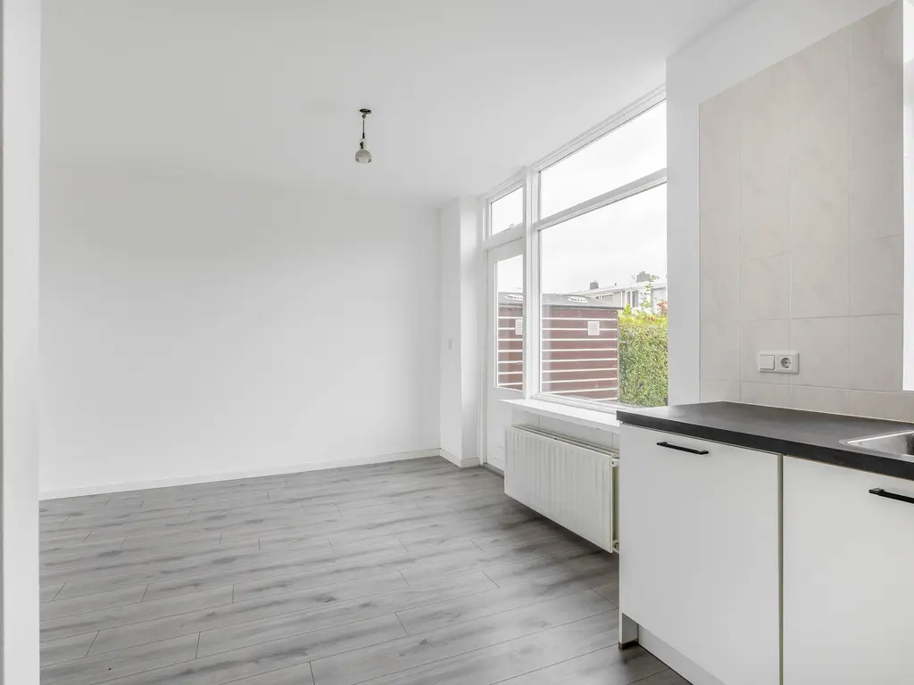 Jan van Galenstraat 2, SPIJKENISSE