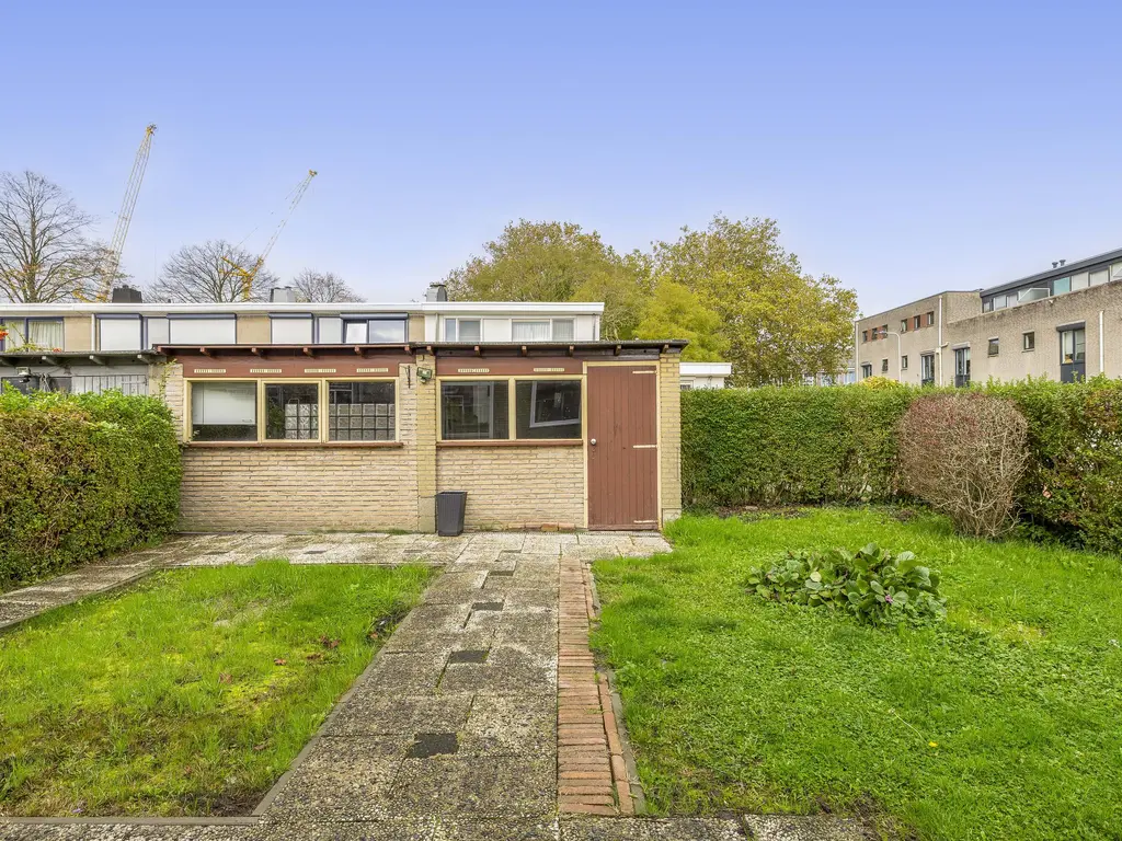 Jan van Galenstraat 2, SPIJKENISSE