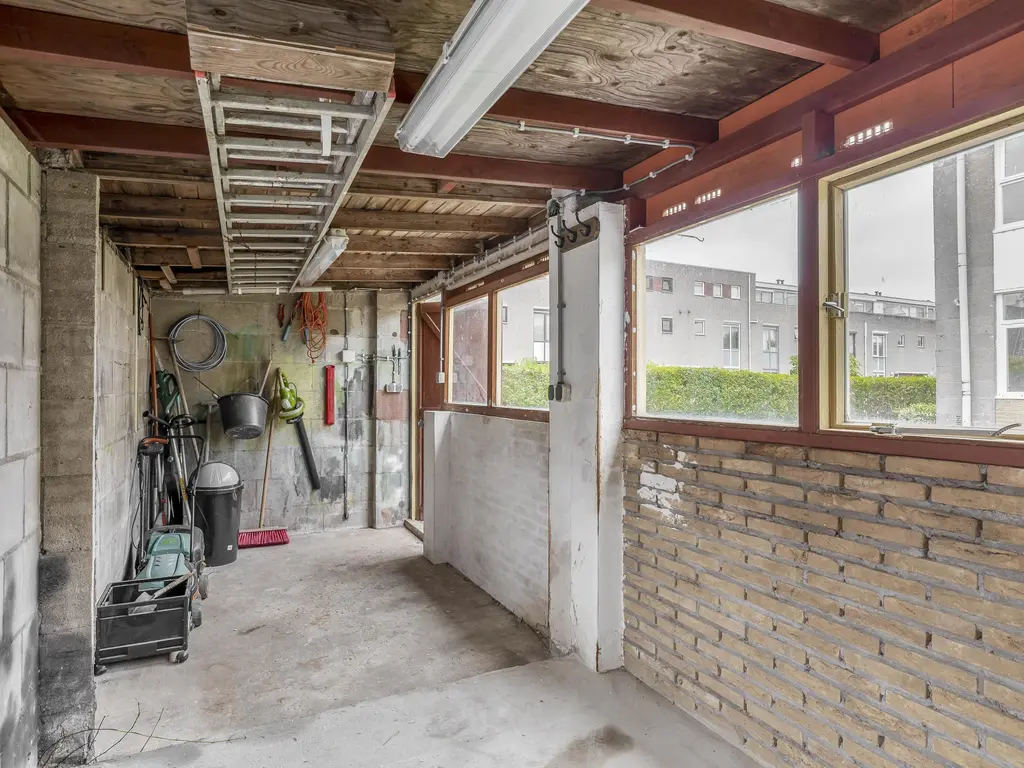 Jan van Galenstraat 2, SPIJKENISSE