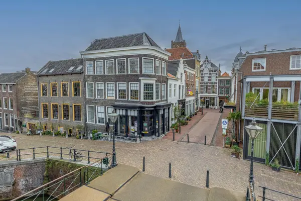Nieuwe Sluisstraat 2A