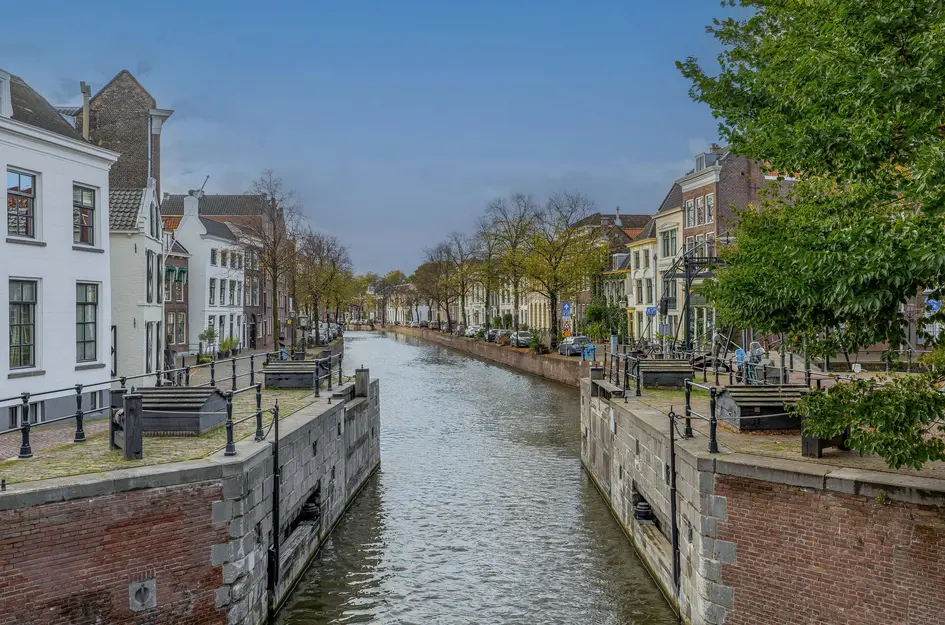 Nieuwe Sluisstraat 2A