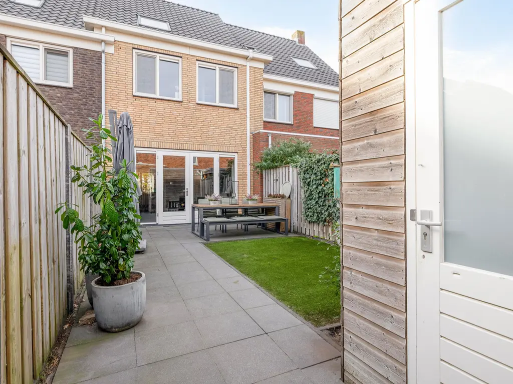 Zoetemanring 1a, ZUIDLAND