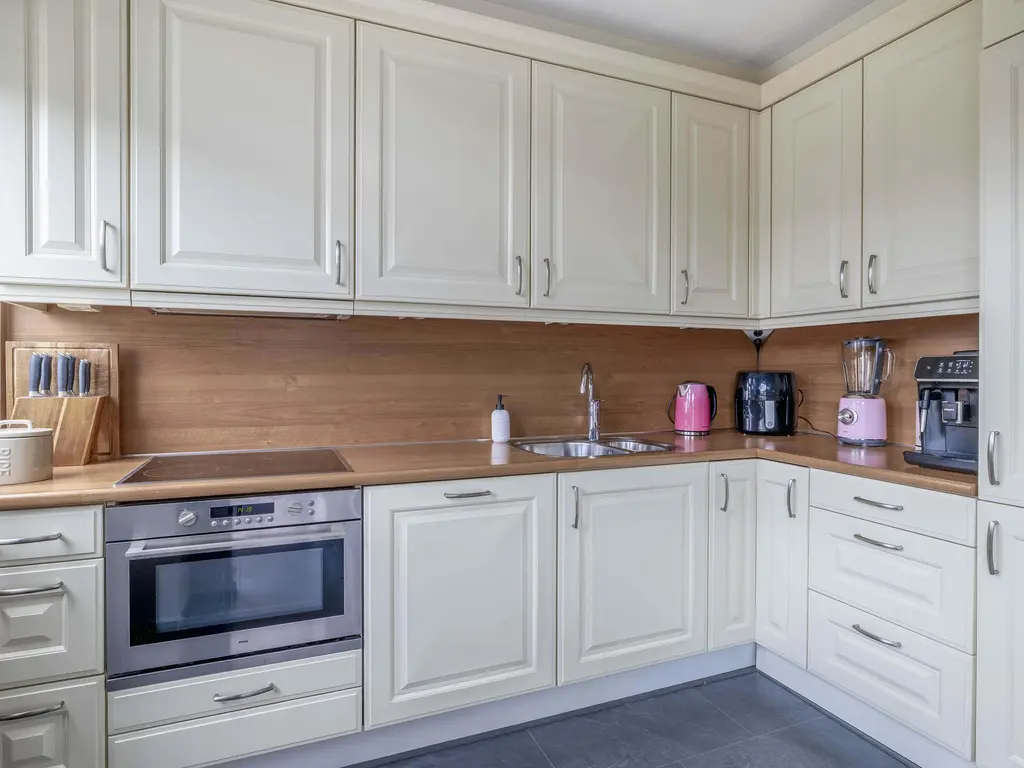 Mr G Groen van Prinstererlaan 11, ZUIDLAND