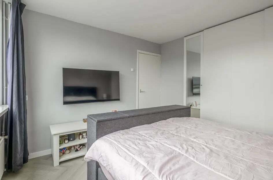 Mr G Groen van Prinstererlaan 11