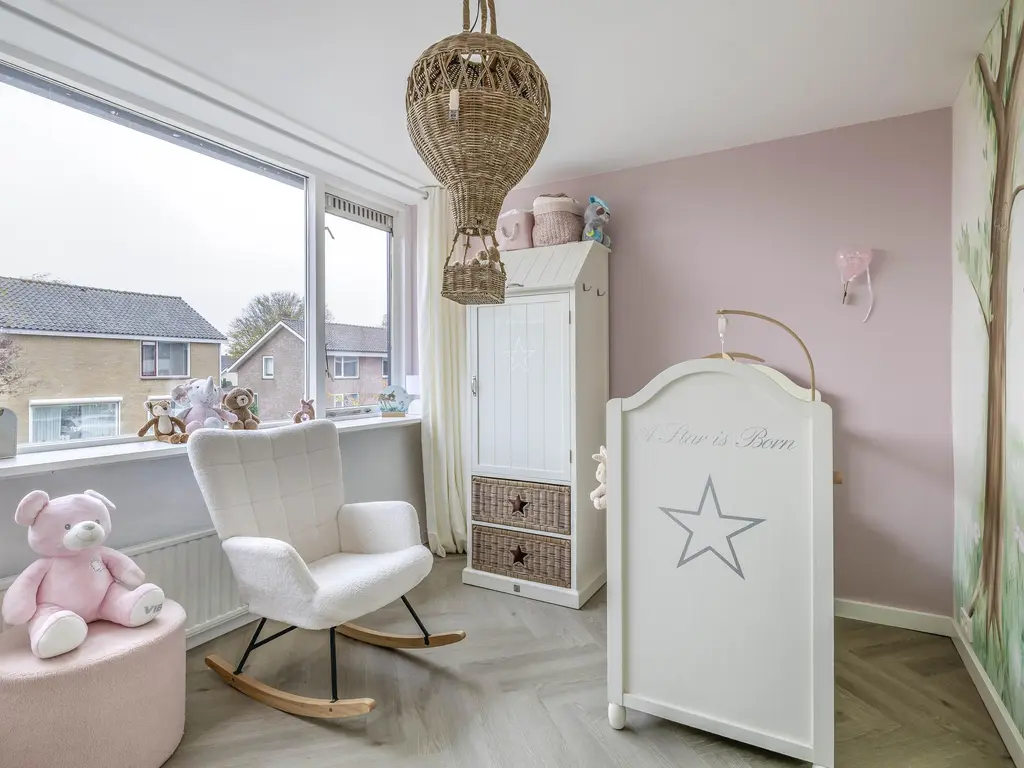 Mr G Groen van Prinstererlaan 11, ZUIDLAND