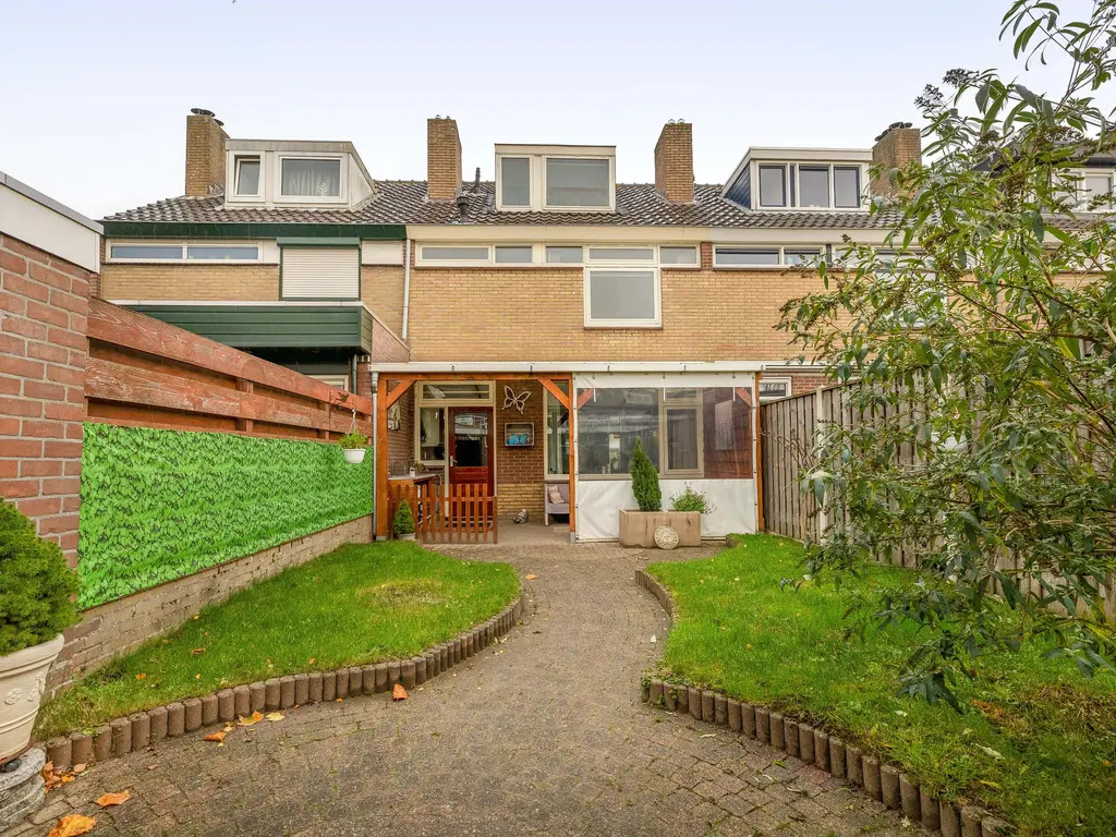 Rivierenlaan 56, ROZENBURG