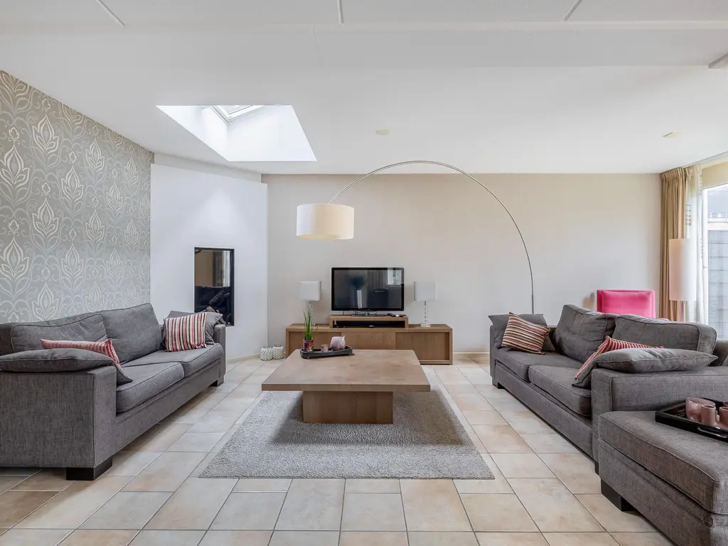 Bachlaan 79A, OUD-BEIJERLAND