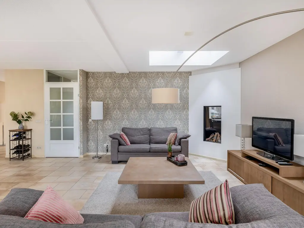 Bachlaan 79A, OUD-BEIJERLAND