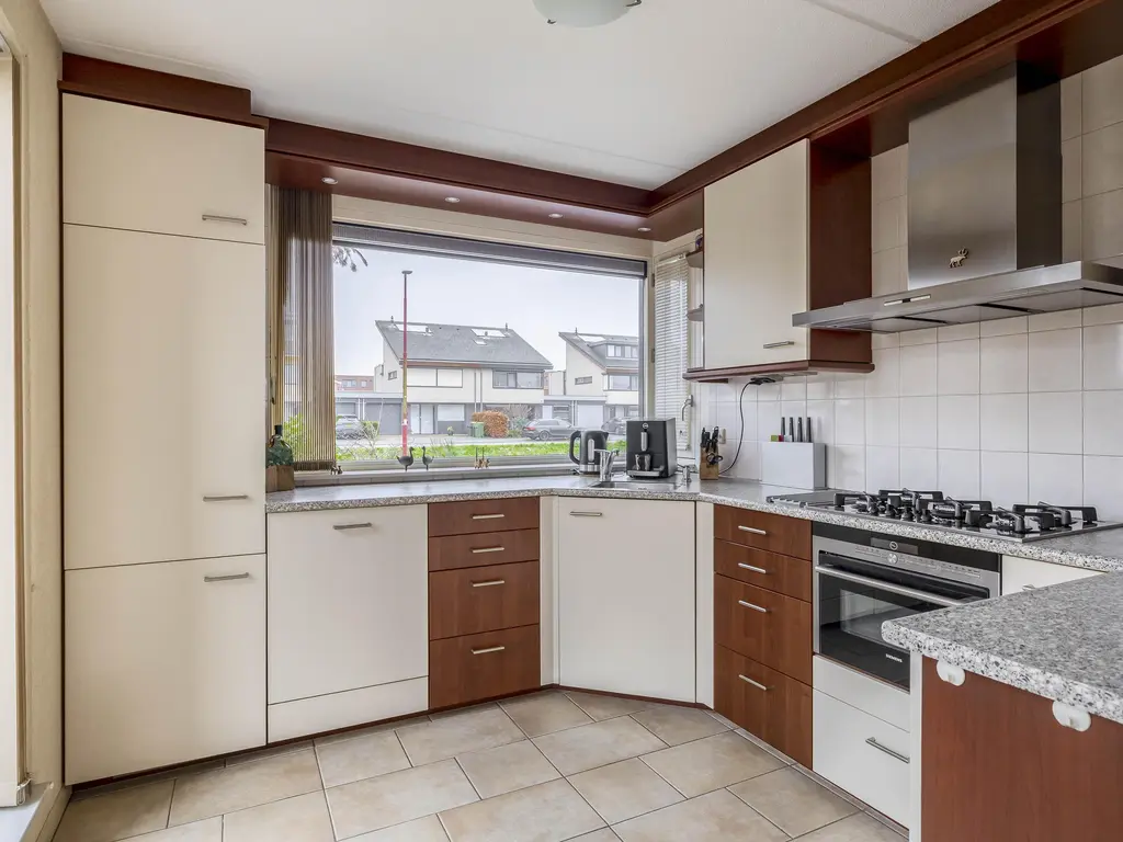 Bachlaan 79A, OUD-BEIJERLAND