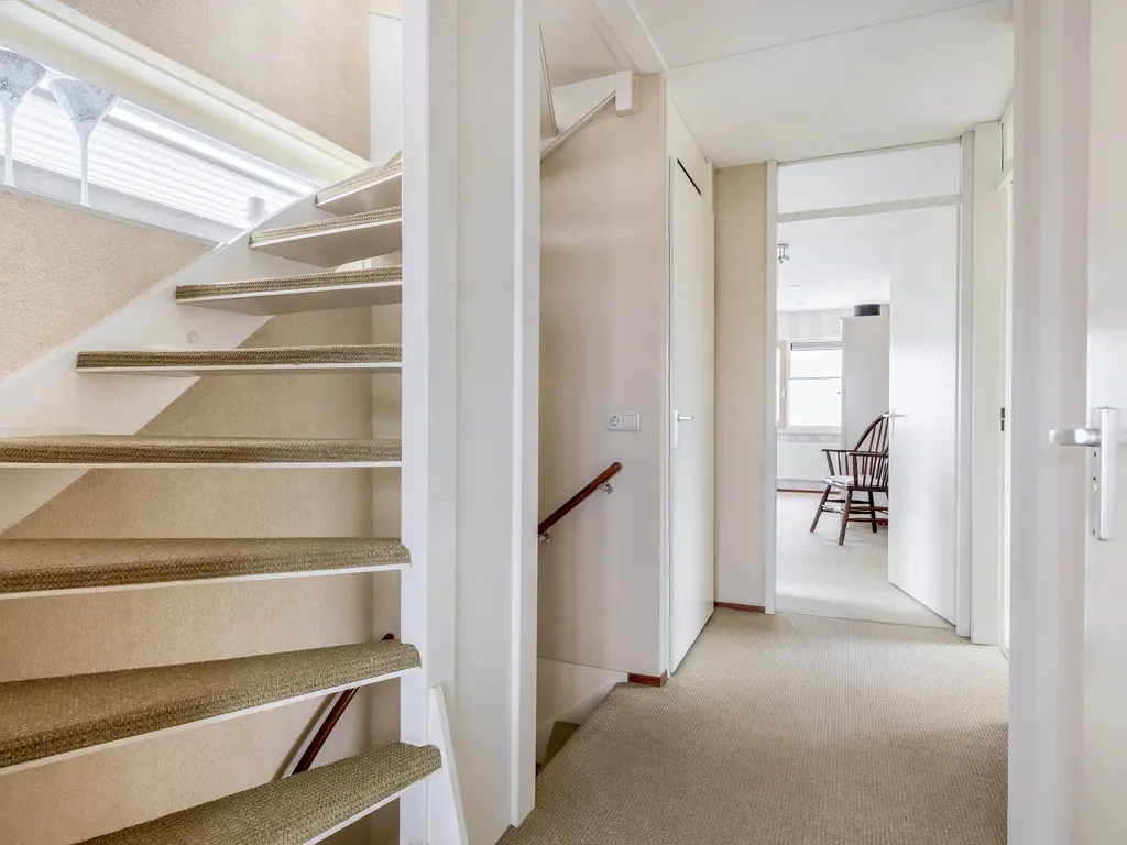 Bachlaan 79A, OUD-BEIJERLAND