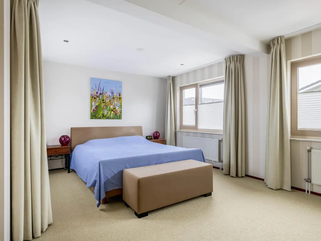 Bachlaan 79A, OUD-BEIJERLAND