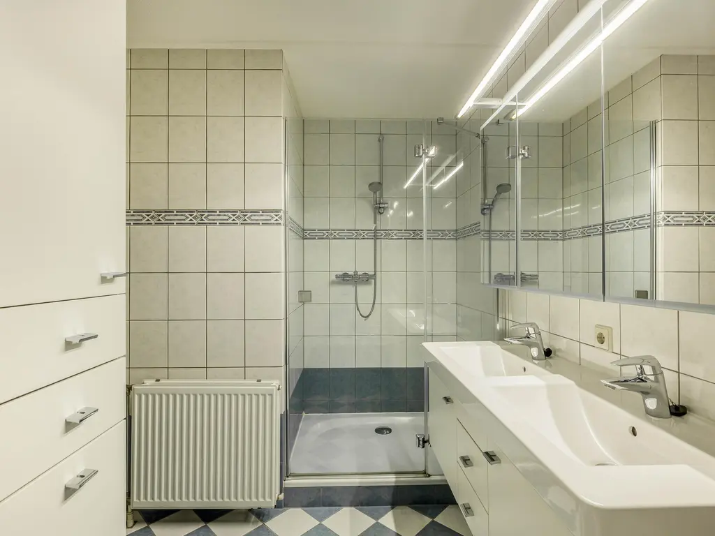 Bachlaan 79A, OUD-BEIJERLAND