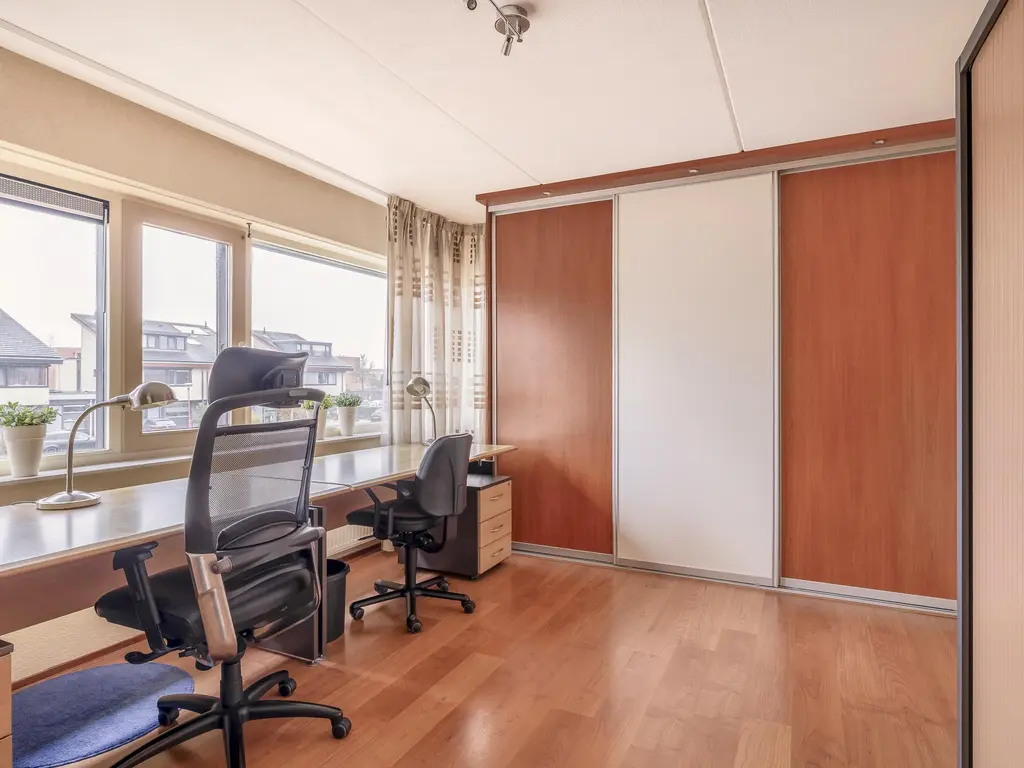 Bachlaan 79A, OUD-BEIJERLAND