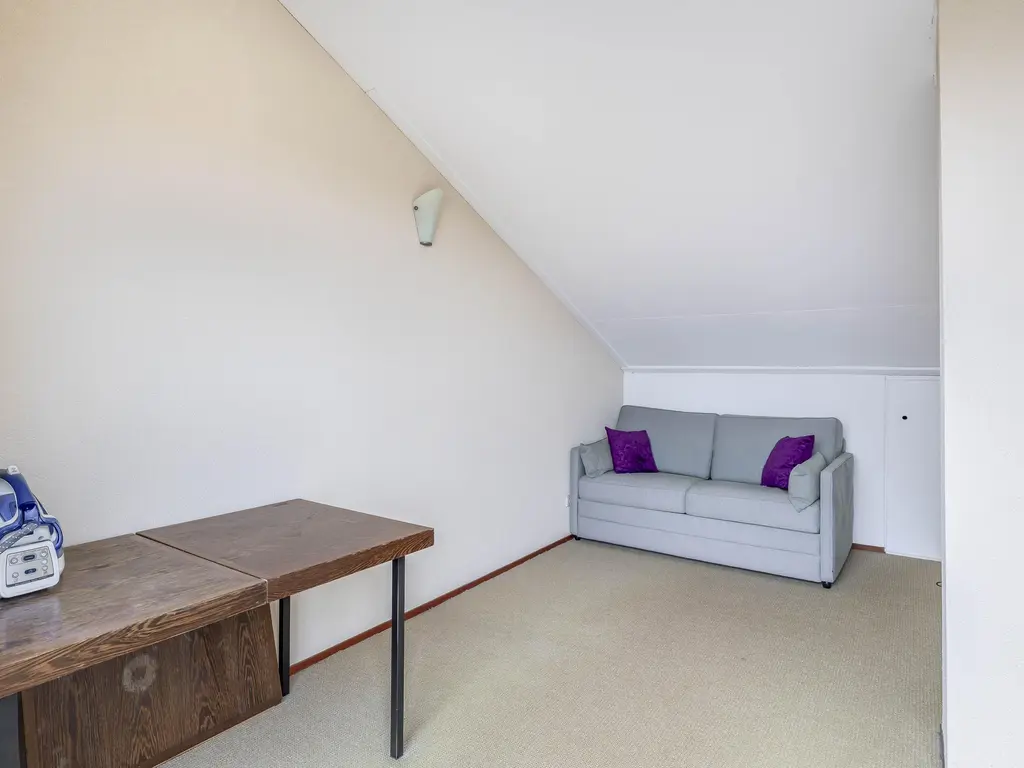 Bachlaan 79A, OUD-BEIJERLAND