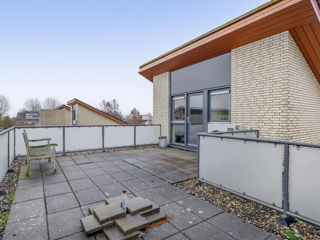 Bachlaan 79A, OUD-BEIJERLAND