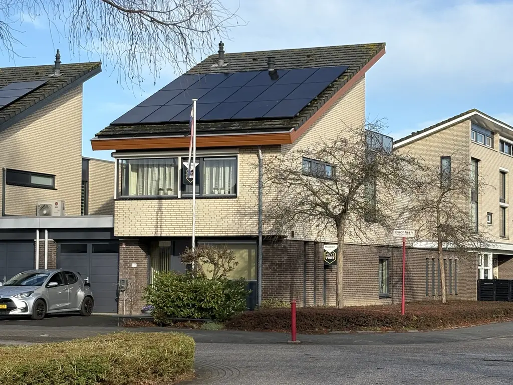 Bachlaan 79A, OUD-BEIJERLAND