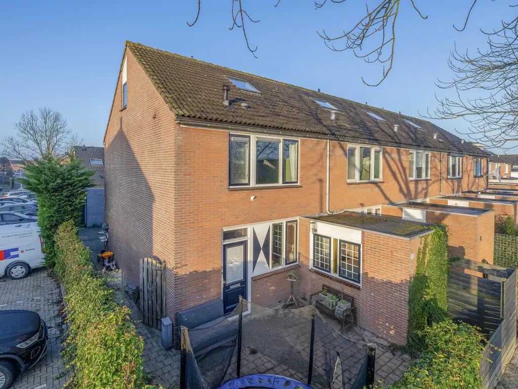 Koningin Wilhelminastraat 33, PIERSHIL