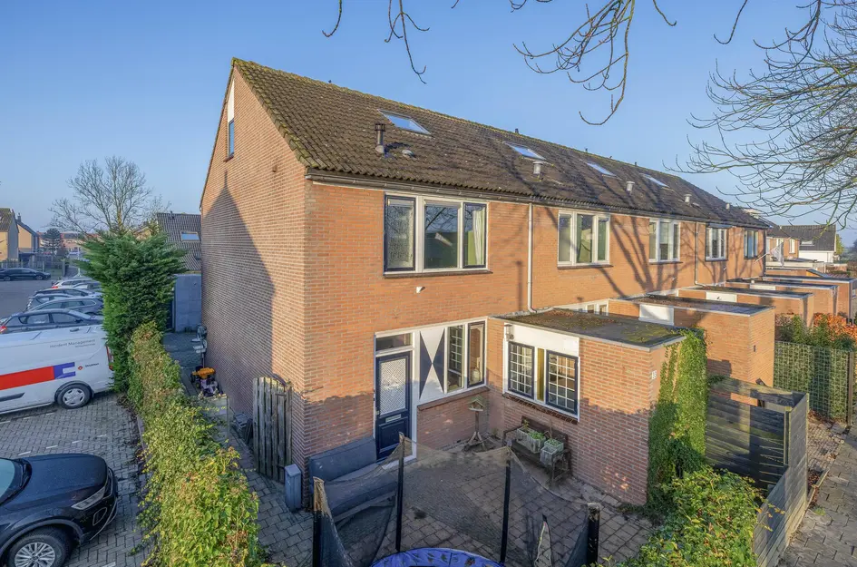 Koningin Wilhelminastraat 33