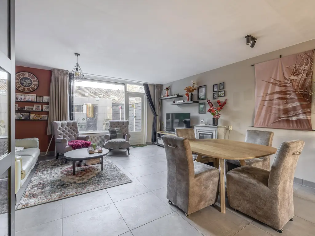 Koningin Wilhelminastraat 33, PIERSHIL