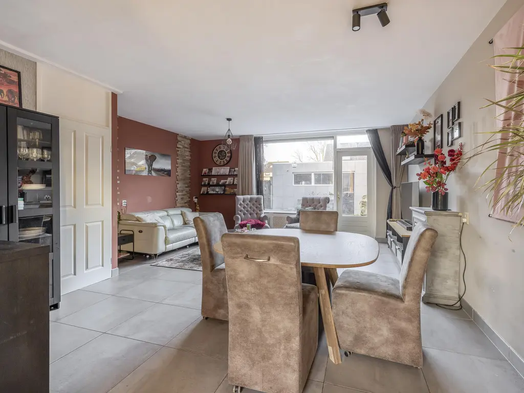 Koningin Wilhelminastraat 33, PIERSHIL